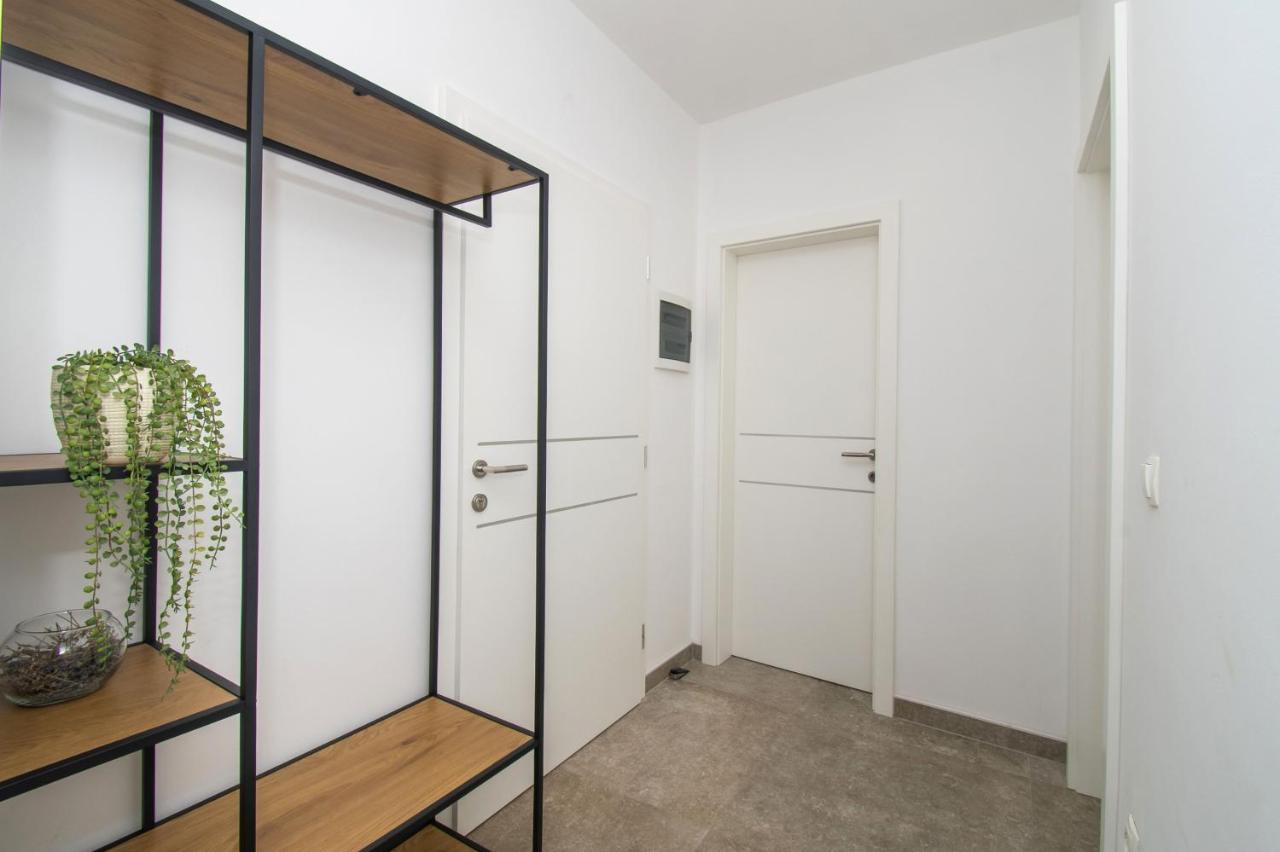 Apartman Benmi Vodice Exteriör bild