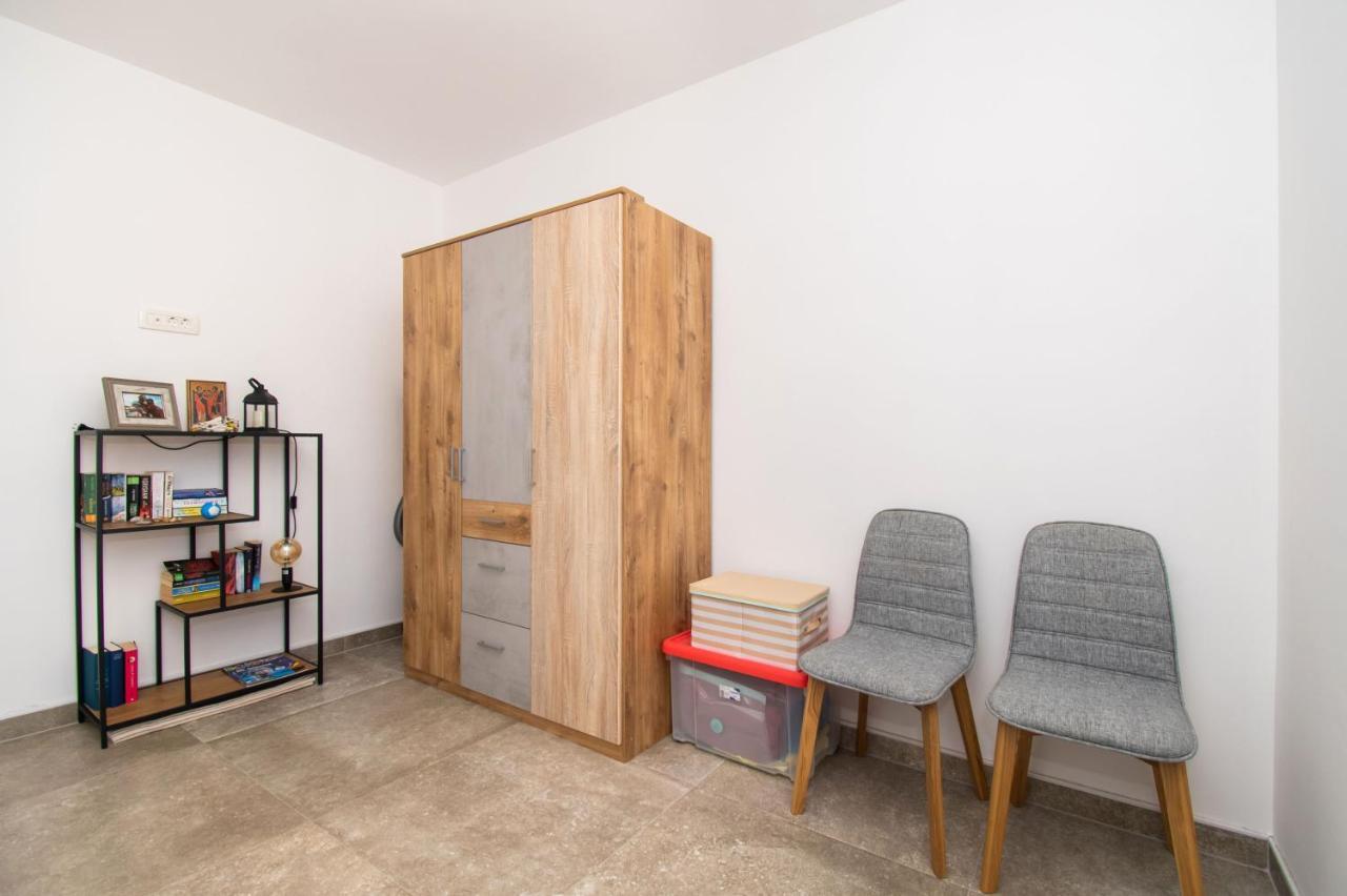 Apartman Benmi Vodice Exteriör bild